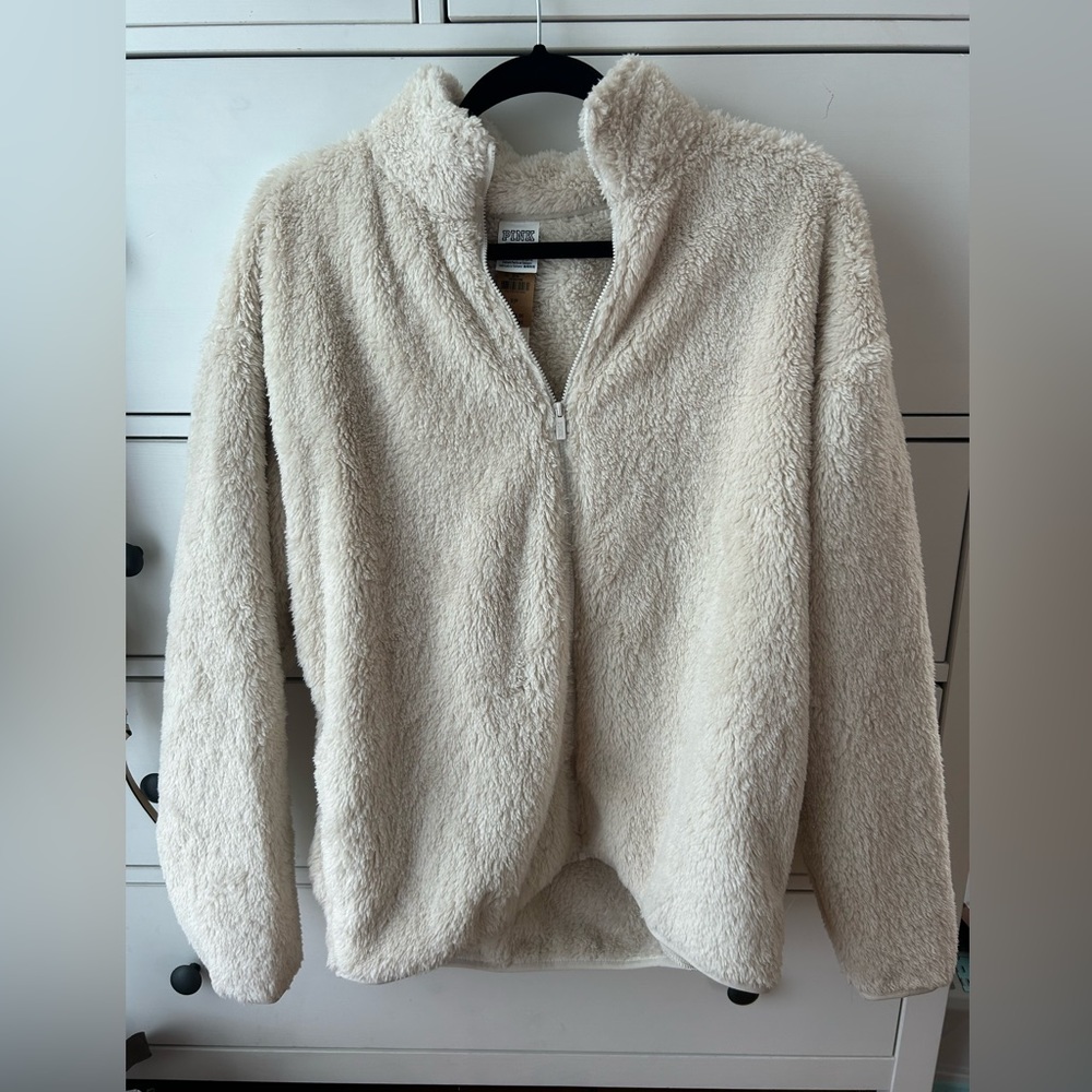 NWT Victoria Secret Pink Fleece
